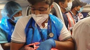 Seorang Bayi Dapatkan Penerbangan Gratis Seumur Hidup, Kisahnya Begitu Heroik